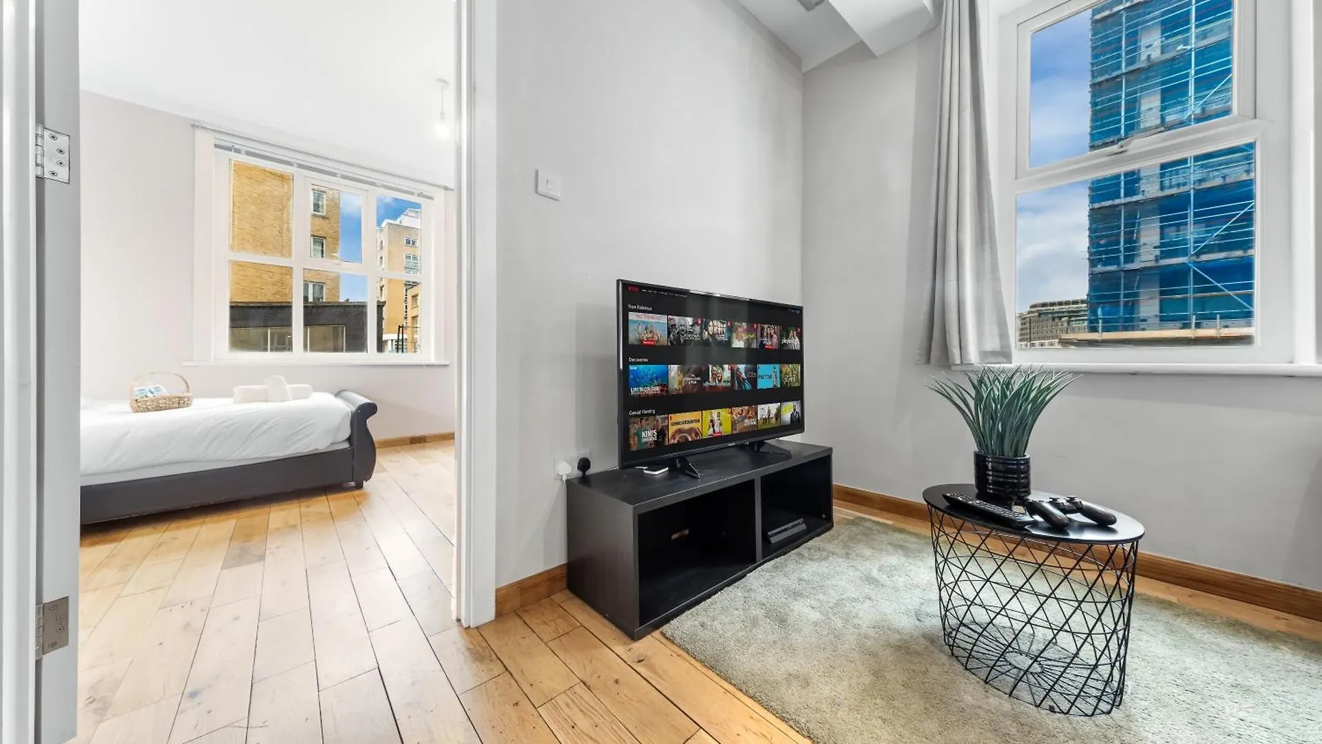 Stylish 1 Bed Canary Wharf Apt - Perfect For Corporate & Tourists London 0*,